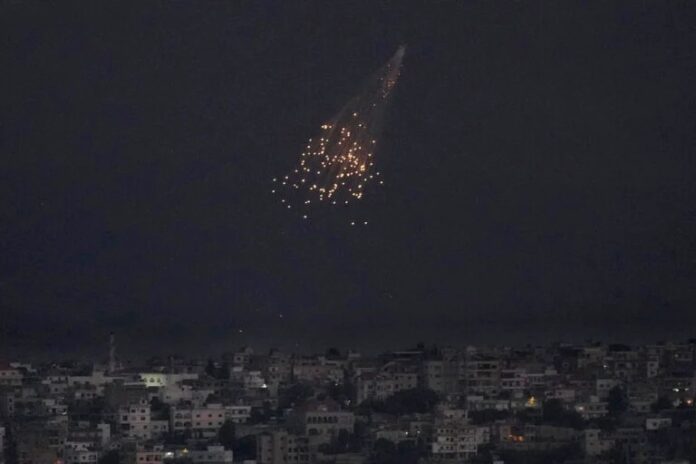 Ισραηλινές-δυνάμεις-βομβάρδισαν-θέσεις-στον-νότιο-Λίβανο-σε-απάντηση-για-την-εκτόξευση-ρουκετών