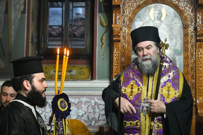 Σερρών-Θεολόγος:-«Τα-‘’Άχραντα-Πάθη’’-του-Κυρίου-μας,-πηγή-ευλογίας,-χάριτος,-παρακλήσεως-και-παρηγορίας»