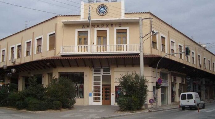 Β.-Τερζής-:-«Δήμος-Σερρών,-Πράσινα-άλογα-και-πράσσειν-άλογα…