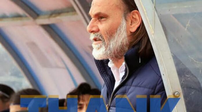 Ανακοινώθηκε-επίσημα-η-λύση-της-συνεργασίας-του-ΑΟΚ-με-τον-προπονητή-Γιάννη-Τάτση
