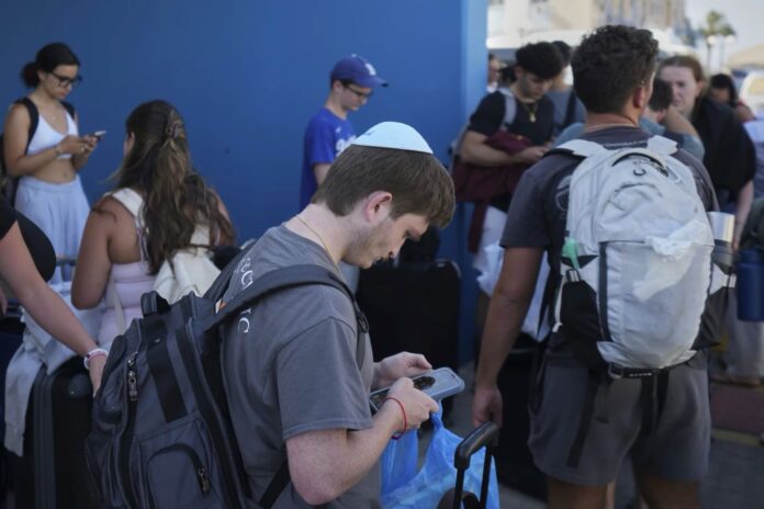 Κύπρος:-«Απετράπη-επίθεση-κατά-Ισραηλινών-πολιτών»-λέει-ο-Γκίντεον-Σαάρ-–-Εμπλοκή-των-Φρουρών-της-Επανάστασης-καταγγέλλει-το-Τελ-Αβίβ