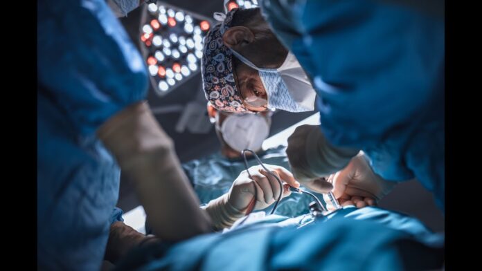 Δρ.-Νικόλαος-Κεχαγιάς:-Αντιμετώπιση-υπερωιοσχιστίας-μαλακής-υπερώας-σε-κοριτσάκι-ενός-έτους