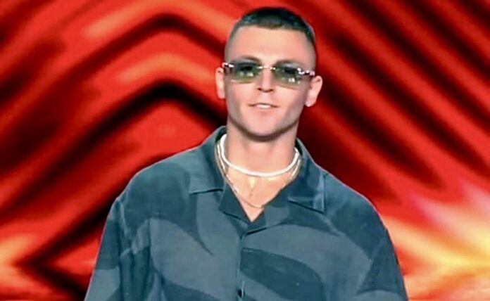 Στον-τελικό-του-φετινού-“the-voice”-ο-Καβαλιώτης-τραγουδιστής-Νίκος-Στεφανίδης