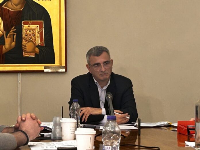 Η-«πολιτική-γύμνια»-της-Δημοτικής-Αρχής-Σερρών-–-Όταν-ο-φόβος-και-η-απειρία-νικούν-τη-λογική